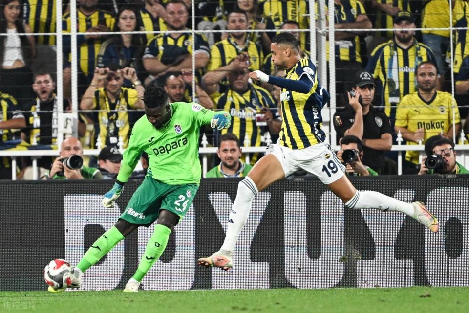 脚射门, src, 值得注意的 脚射门, src, 值得注意的